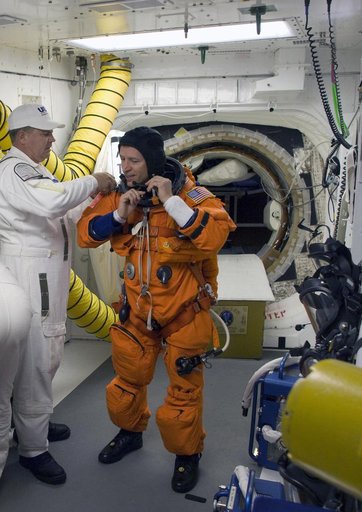 KSC-2009-3061