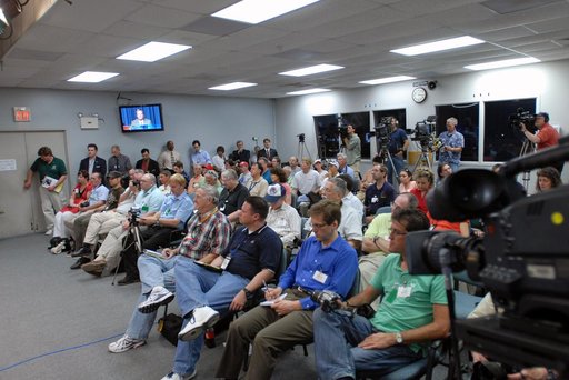 KSC-2009-3105