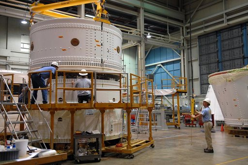 KSC-2009-3197