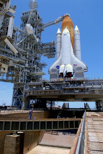 KSC-2009-3352