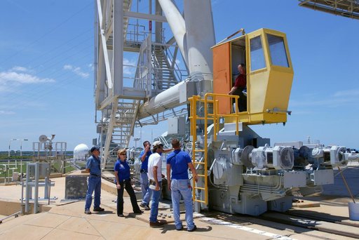 KSC-2009-3353