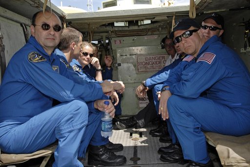 KSC-2009-3372
