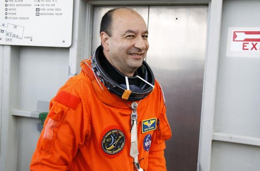 KSC-2009-3521