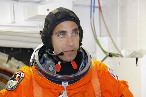KSC-2009-3525