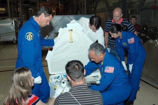 KSC-2009-3596