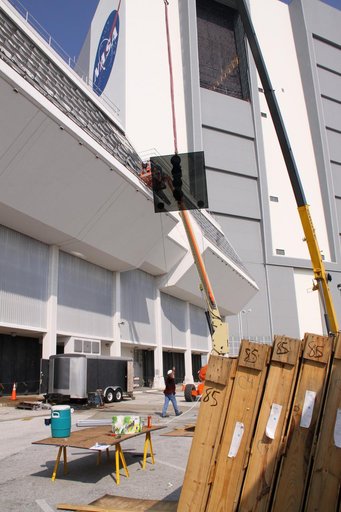 KSC-2009-3685