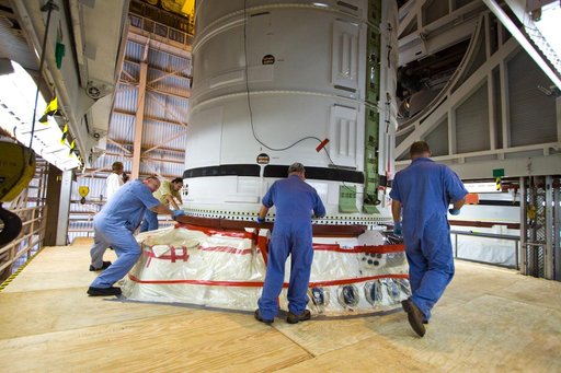 KSC-2009-3690