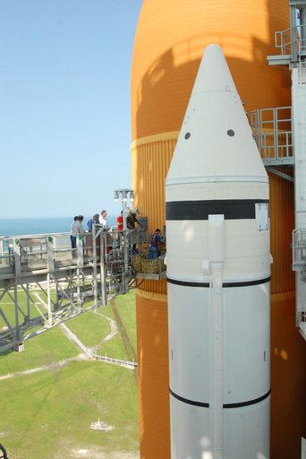 KSC-2009-3712
