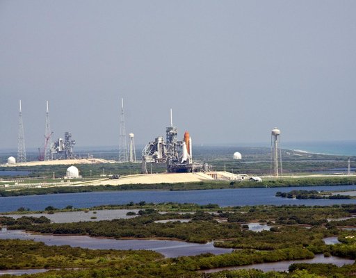KSC-2009-3751