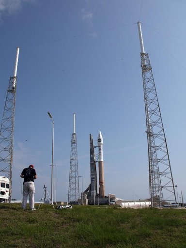 KSC-2009-3754