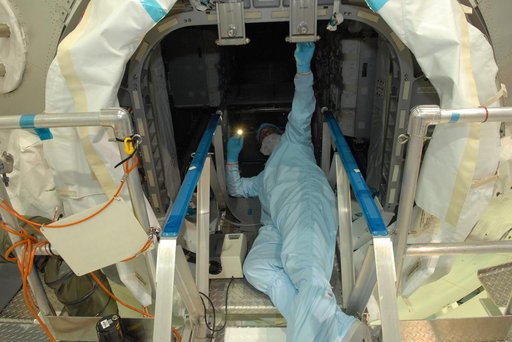 KSC-2009-3815