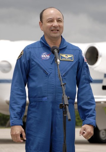 KSC-2009-3889