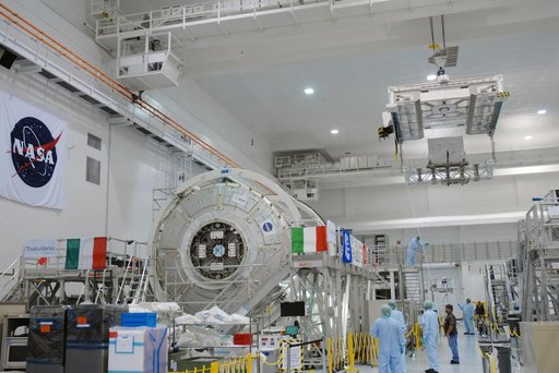 KSC-2009-3925