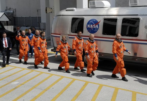 KSC-2009-3971
