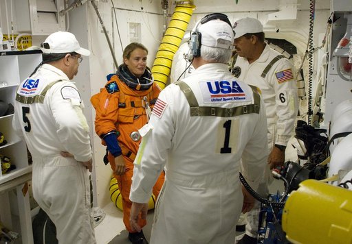 KSC-2009-3982