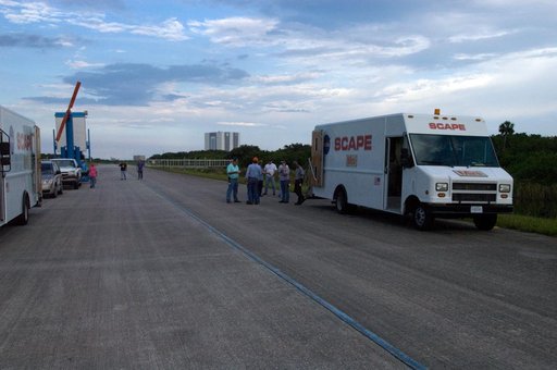 KSC-2009-4048