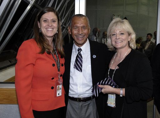 KSC-2009-4973