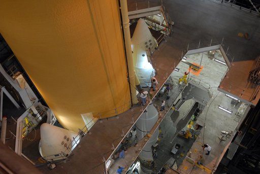 KSC-2009-5185