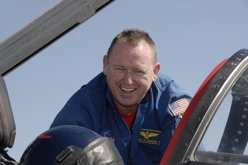 KSC-2009-5475