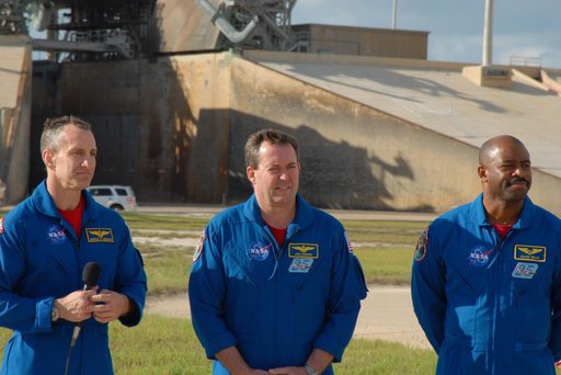 KSC-2009-5575