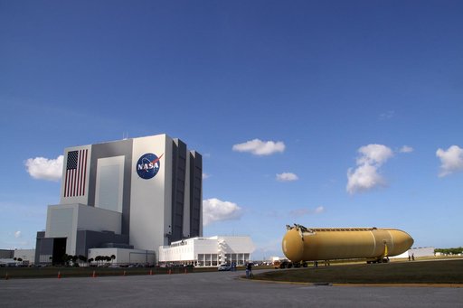 KSC-2009-5823