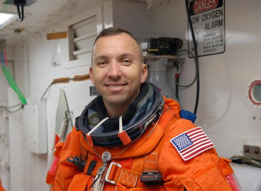 KSC-2009-6065