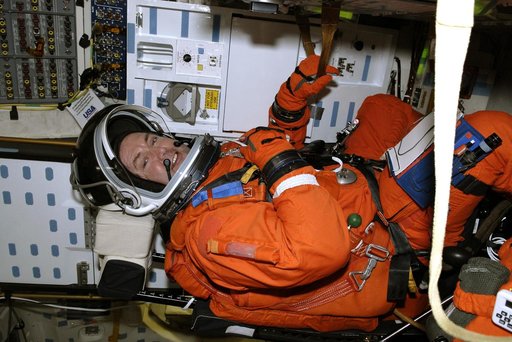 KSC-2009-6067