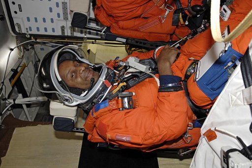 KSC-2009-6068