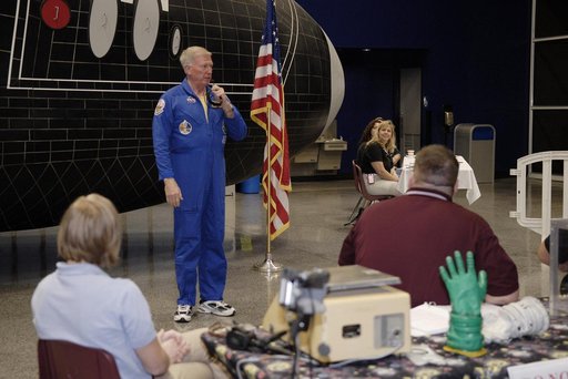 KSC-2009-6468