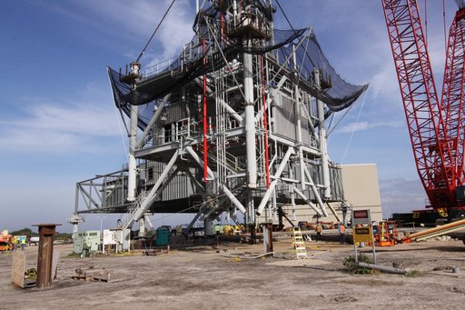 KSC-2009-6893