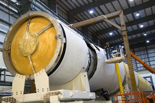 KSC-2010-1011