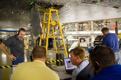 KSC-2010-1075