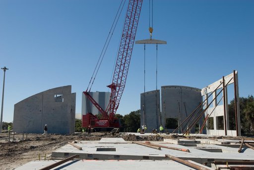 KSC-2010-1114