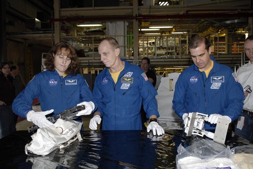 KSC-2010-1140