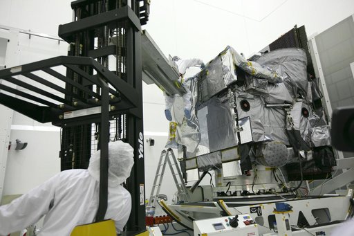 KSC-2010-1165