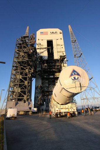 KSC-2010-1215