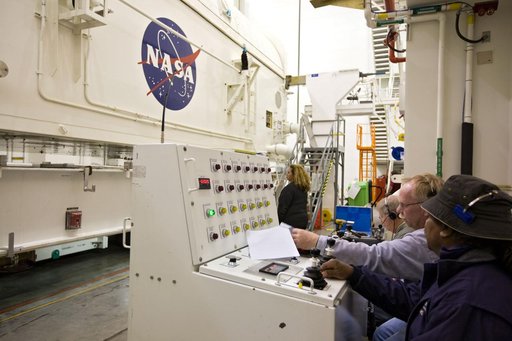 KSC-2010-1233