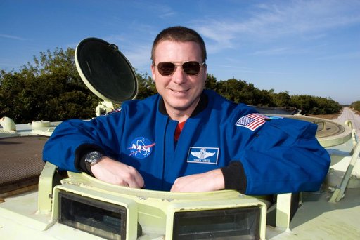 KSC-2010-1295