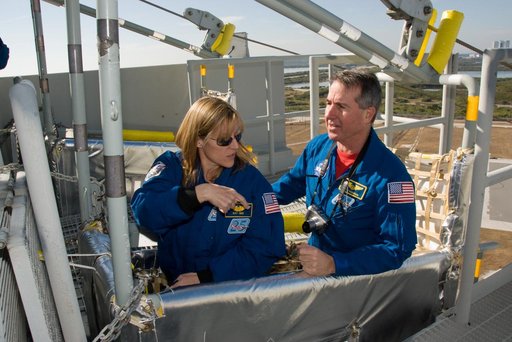 KSC-2010-1342