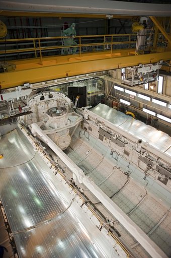 KSC-2010-4422