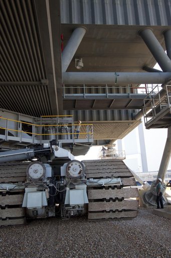KSC-2010-4881
