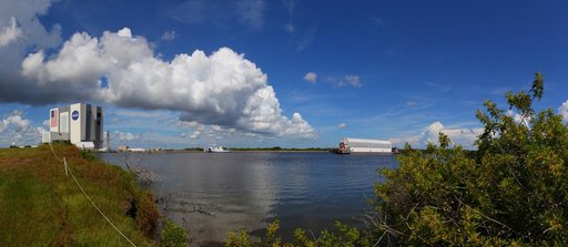 KSC-2010-4902