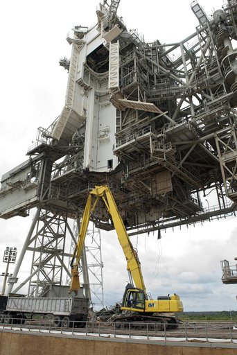 KSC-2010-4942