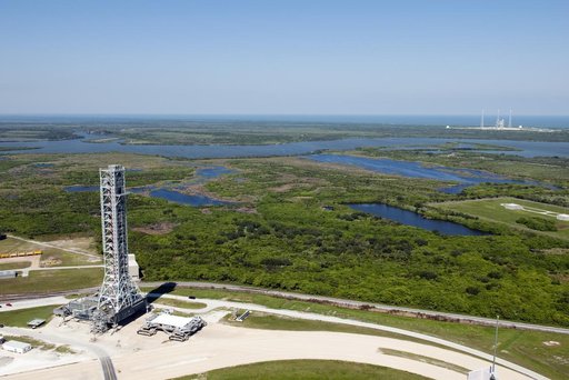 KSC-2010-4992