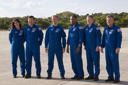 KSC-2010-5075