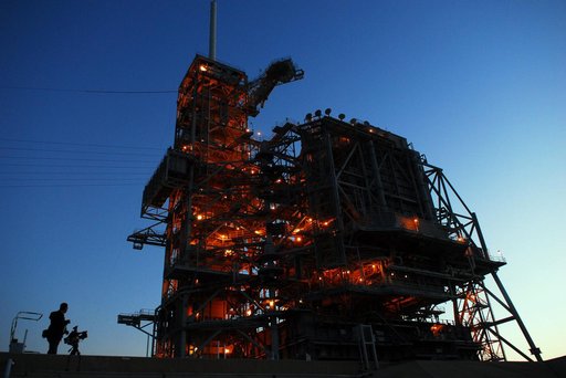 KSC-2010-5195