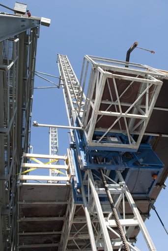 KSC-2011-1450