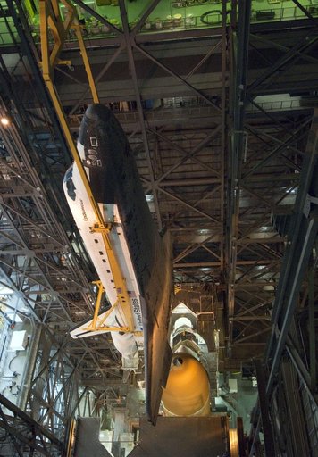 KSC-2011-1976