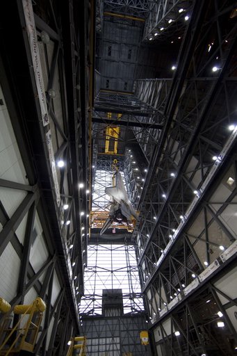 KSC-2011-1985