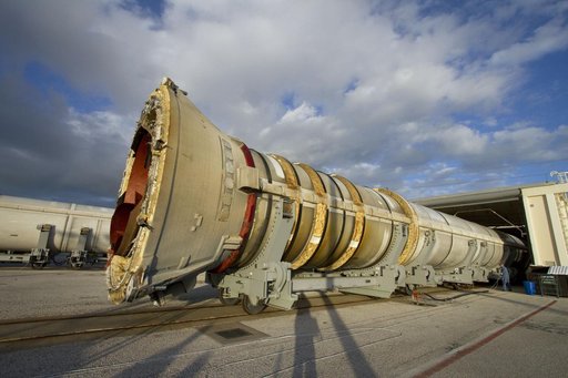 KSC-2011-2048